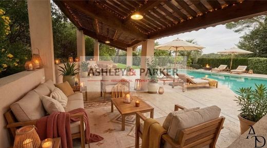 Villa in Mouans-Sartoux, Alpes-Maritimes