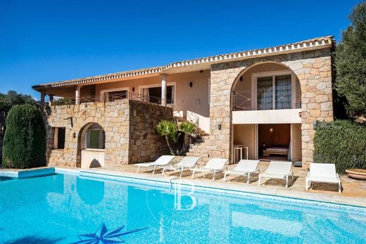 Villa in Sainte-Lucie de Porto-Vecchio, South Corsica