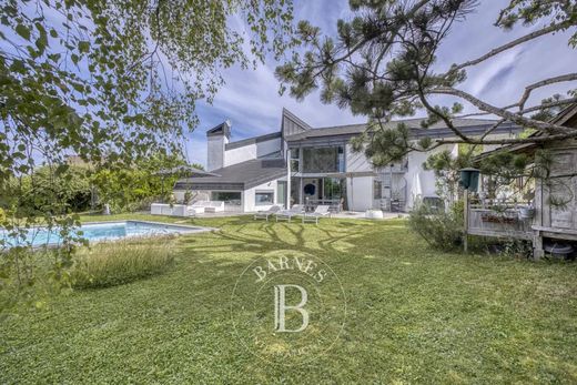 Bonne, Haute-Savoieの高級住宅