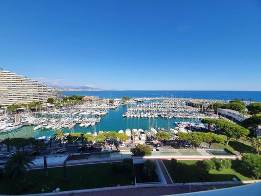 Piso / Apartamento en Villeneuve-Loubet, Alpes Marítimos