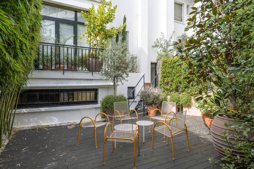 Luxury home in Boulogne-Billancourt, Hauts-de-Seine
