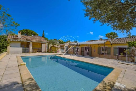 Casa di lusso a Flayosc, Var