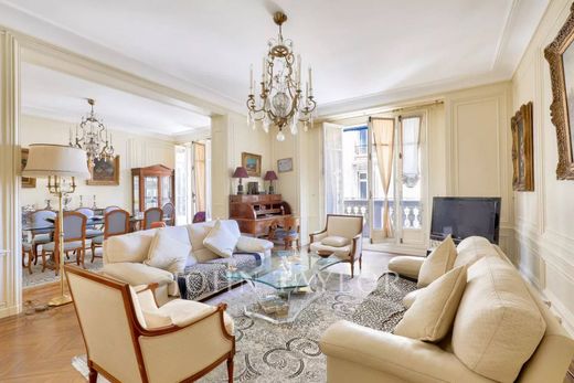 Квартира, La Muette, Auteuil, Porte Dauphine, Paris