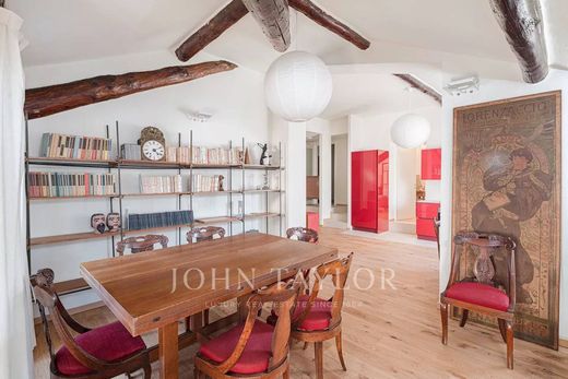 ミラノ, Città metropolitana di Milanoのアパートメント