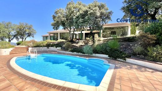 Casa di lusso a Ceret, Pirenei Orientali