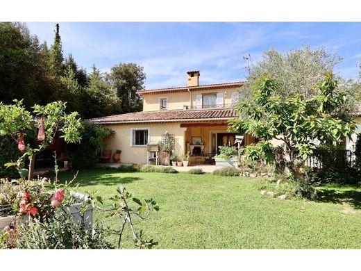 Casa rural / Casa de pueblo en Gattières, Alpes Marítimos