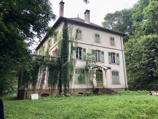 Palast in Senones, Vosges