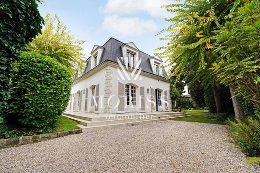Πολυτελή κατοικία σε Saint-Gratien, Val d'Oise