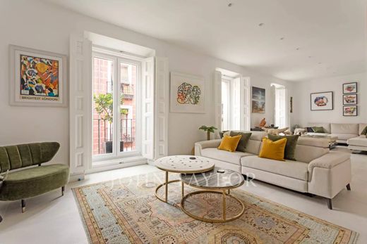 Apartment / Etagenwohnung in Madrid, Provinz Madrid