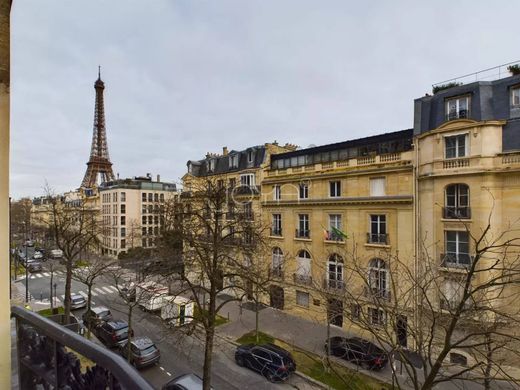 Apartament w Tour Eiffel, Invalides – Ecole Militaire, Saint-Thomas d’Aquin, Paris