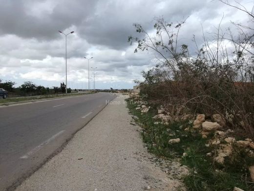 Terreno en Sahline, Gouvernorat de Monastir