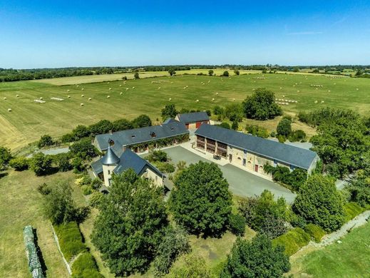 Luxe woning in Sablé-sur-Sarthe, Sarthe