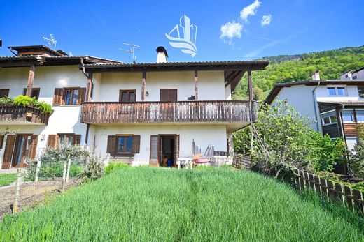 Detached House in Montan, Bolzano