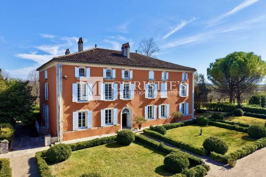 Maison de luxe à Angoulême, Charente