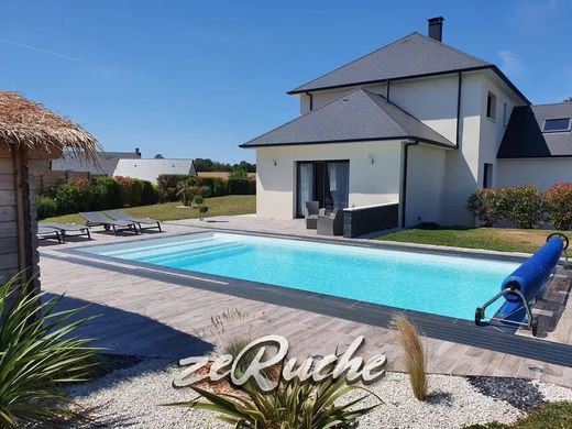 Luxury home in Souleuvre en Bocage, Calvados