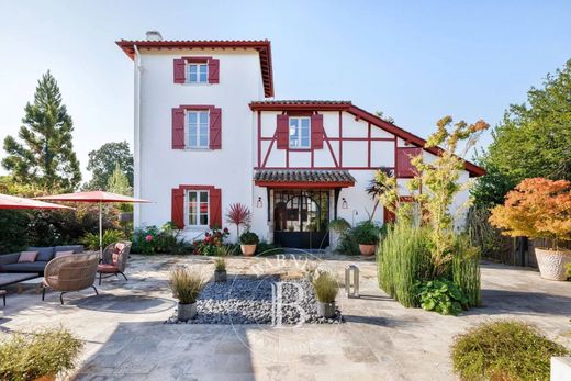 Luxury home in Arcangues, Pyrénées-Atlantiques