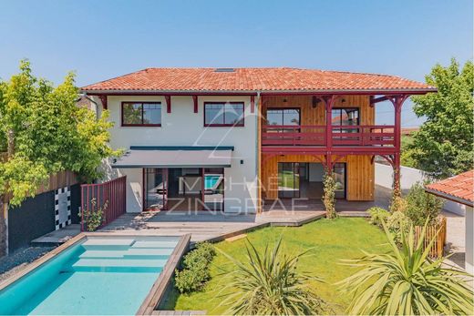 Luxury home in La Teste-de-Buch, Gironde