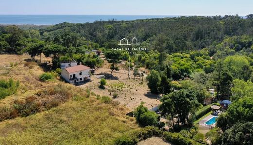 Участок, Sobreda, Almada