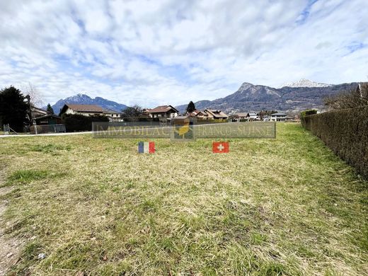 Terreno a Scionzier, Alta Savoia