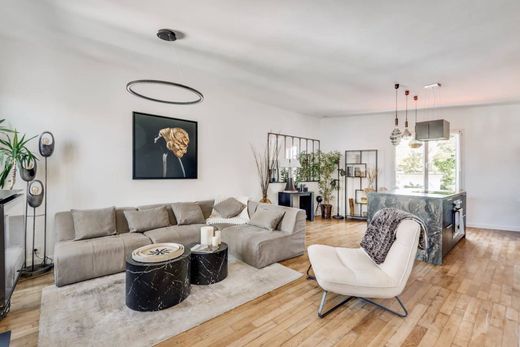 Cachan, Val-de-Marneのデュプレックス