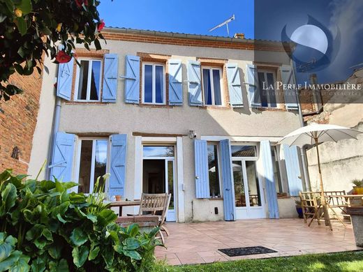 Πολυτελή κατοικία σε Castelsarrasin, Tarn-et-Garonne