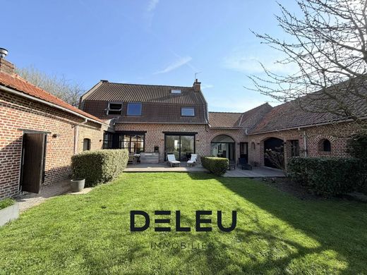 Luxury home in Wambrechies, North