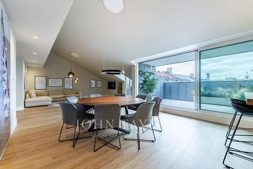 Apartment in Misericórdia, Lisbon