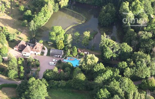 Casa de lujo en Saint-Fargeau, Yonne