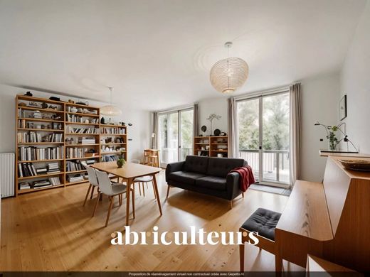 Apartment / Etagenwohnung in Ivry-sur-Seine, Val-de-Marne