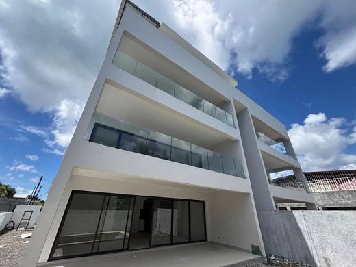 Apartment in Grand Baie, Rivière du Rempart District