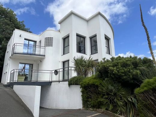 Luxury home in Guipavas, Finistère