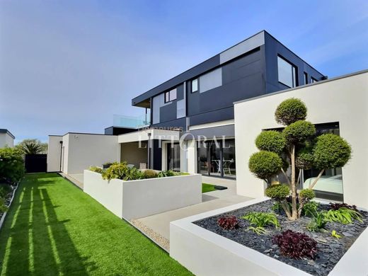 Luxury home in Trégastel, Côtes-d'Armor