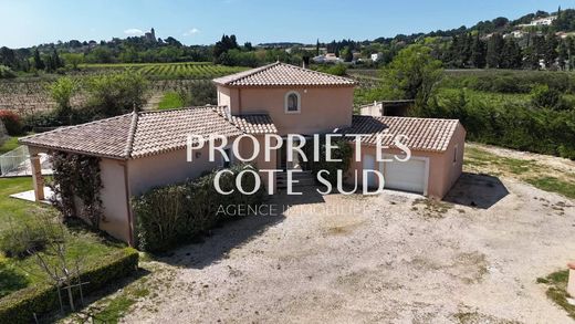 Maison de luxe à Rochefort-du-Gard, Gard