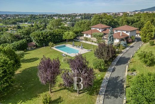 Luxe woning in Étrembières, Haute-Savoie