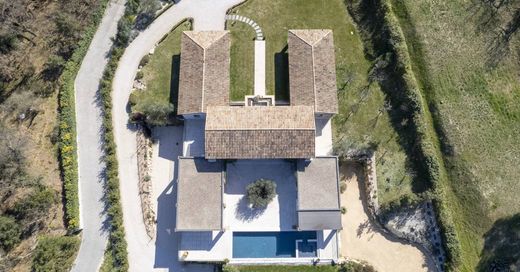 Villa in Bouc-Bel-Air, Bouches-du-Rhône