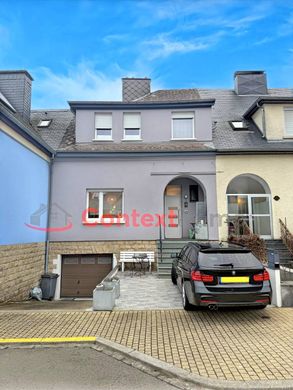 Steinfort, Capellenの高級住宅