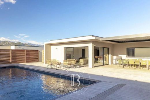 Villa en Lecci, Córcega del Sur