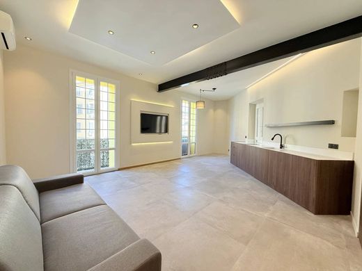 Appartamento a Nizza, Alpi Marittime