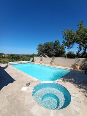 Maison de luxe à Brouzet-lès-Alès, Gard