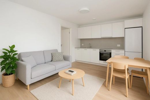 Apartment in Salpêtrière, Butte-aux-Cailles, Croulebarbe, Paris