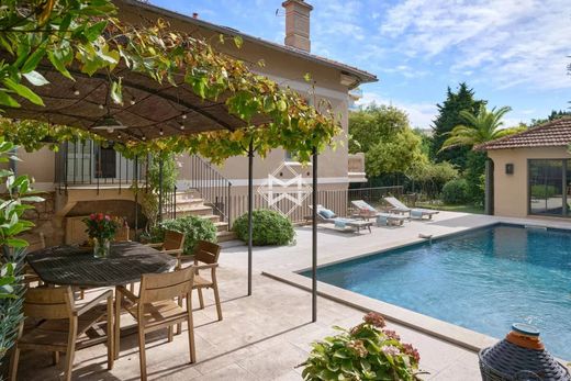 Willa w Cannet, Alpes-Maritimes