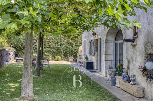 Luxe woning in Présilly, Haute-Savoie