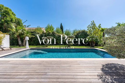 Luxe woning in Pernes-les-Fontaines, Vaucluse