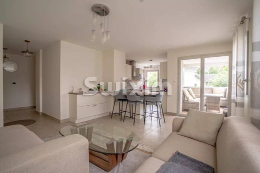 Apartamento - Ferney-Voltaire, Ain