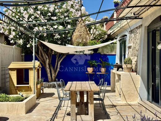 Apartment in Cannes, Alpes-Maritimes
