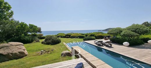 Villa à Sainte-Lucie de Porto-Vecchio, Corse-du-Sud