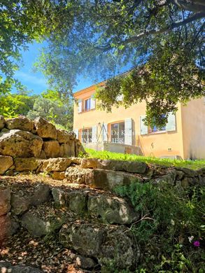 Вилла, Draguignan, Var