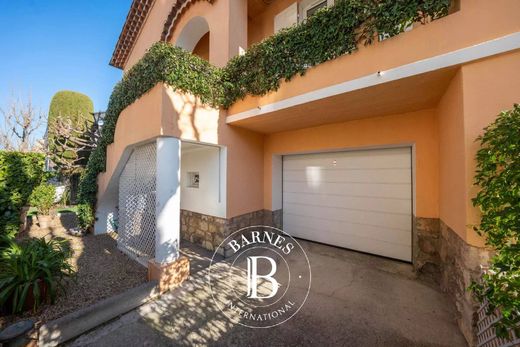 Casa di lusso a Aix-en-Provence, Bocche del Rodano