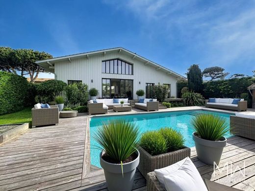 Villa in Cap Ferret, Gironde
