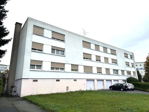 Κτίριο σε Bethoncourt, Doubs